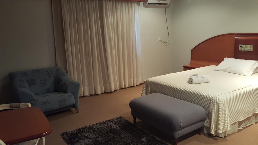 Cristal Executive Hotel Francisco Beltrao Room photo